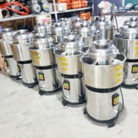 Máy Xay Giò Chả (4Hp) Máy Xay Giò Chả (4Hp)